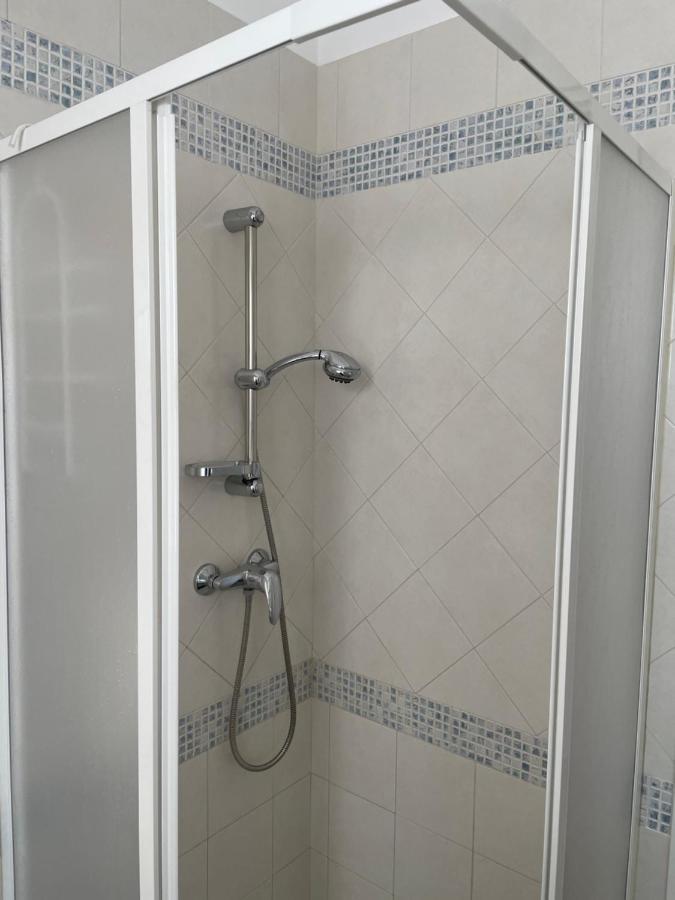 Haus Azzurra Apartment Lignano Sabbiadoro Bagian luar foto