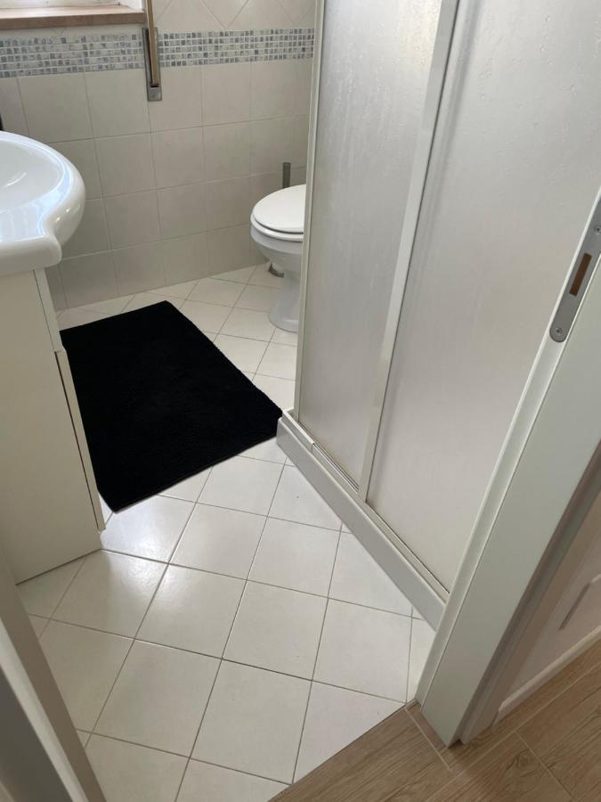 Haus Azzurra Apartment Lignano Sabbiadoro Bagian luar foto